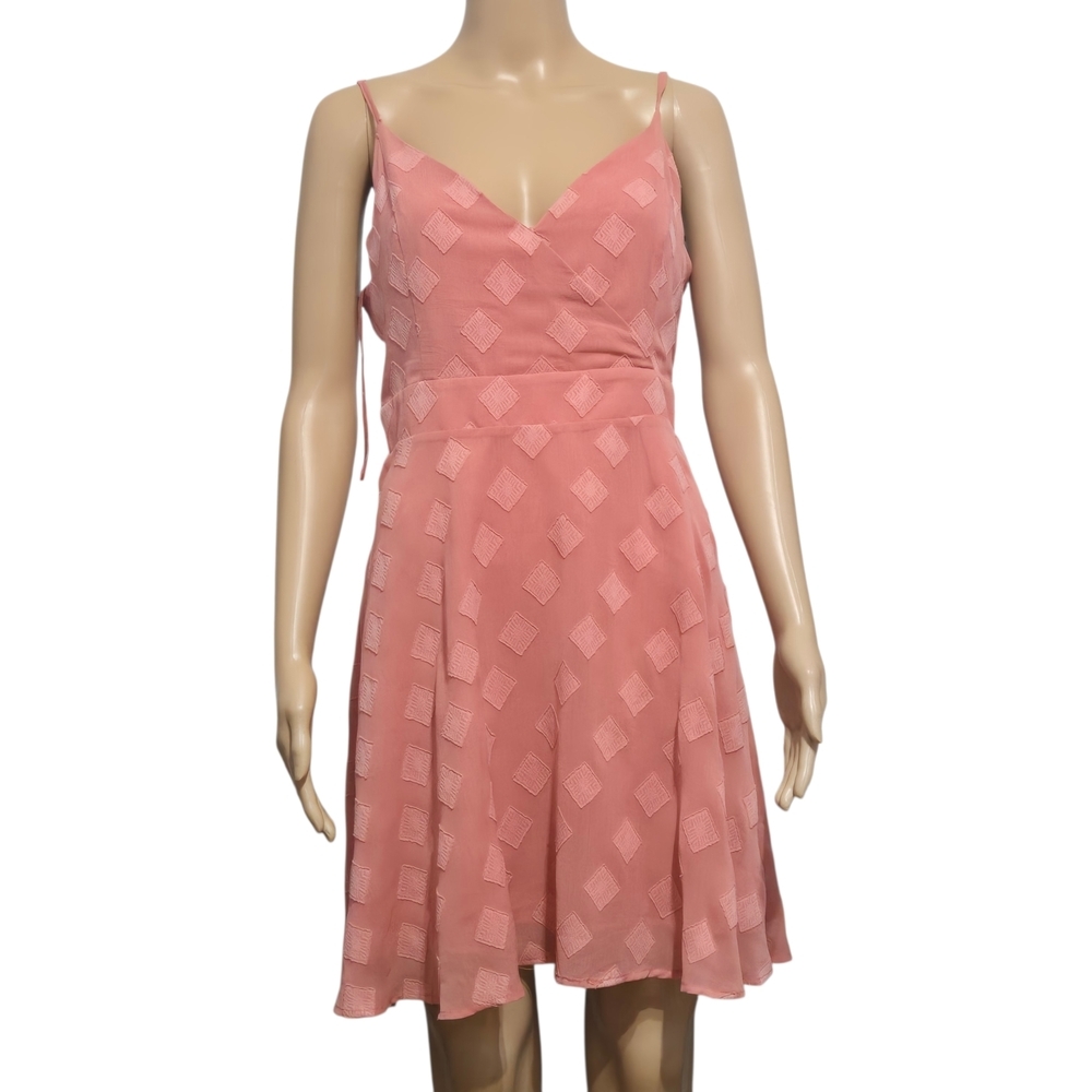 Dynamite Peach Color Fit-and-Flare Textured Pattern Strappy Mini Dress Medium - Picture 2 of 13
